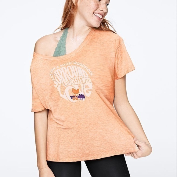 PINK Victoria's Secret Tops - PINK VICTORIA’S SECRET
WOODSTOCK BAND TEE TOP XS